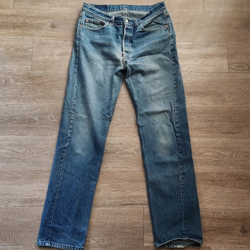 Vintage 90s Levi's 501 denim jeans